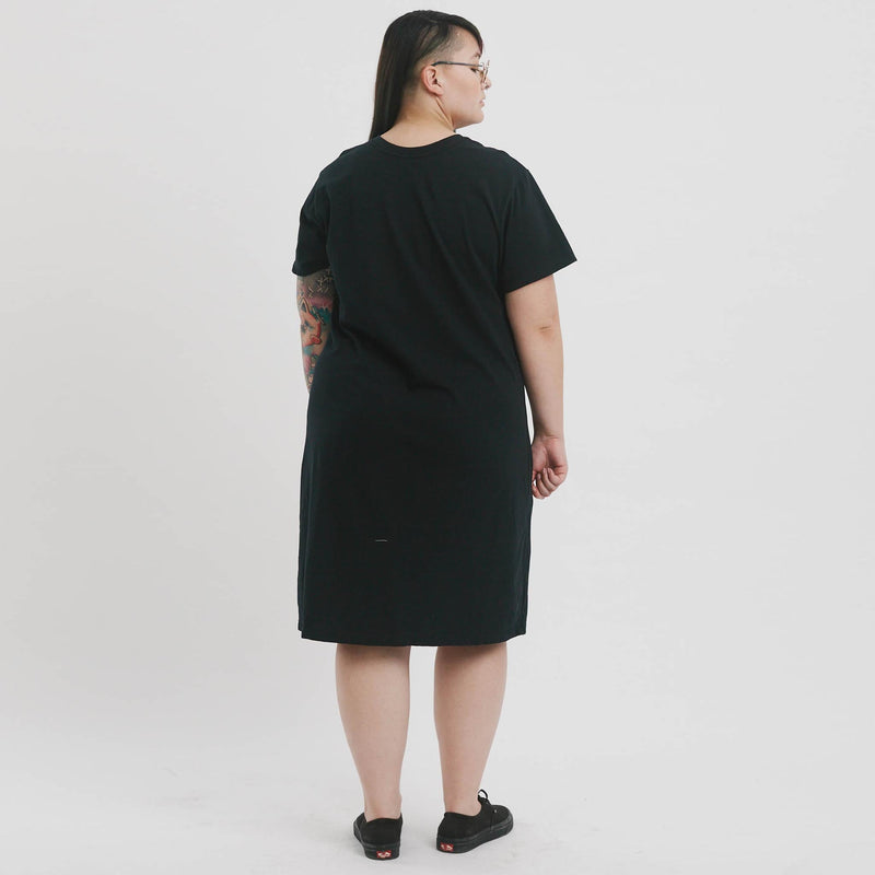 The Side Fastening T-Shirt Dress - The Shapes United