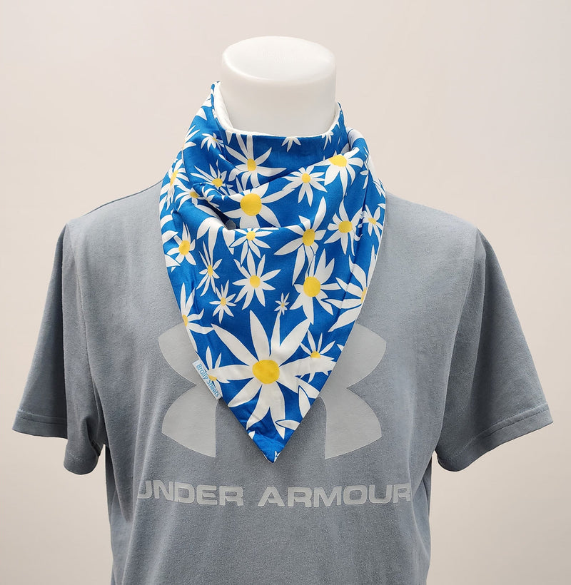 Teens bandana blue color with flower design on grey shirt
